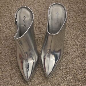 Qupid Metallic Silver Women's Mules
